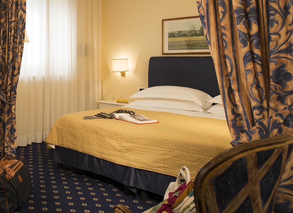 Hotel Napoleon Rome