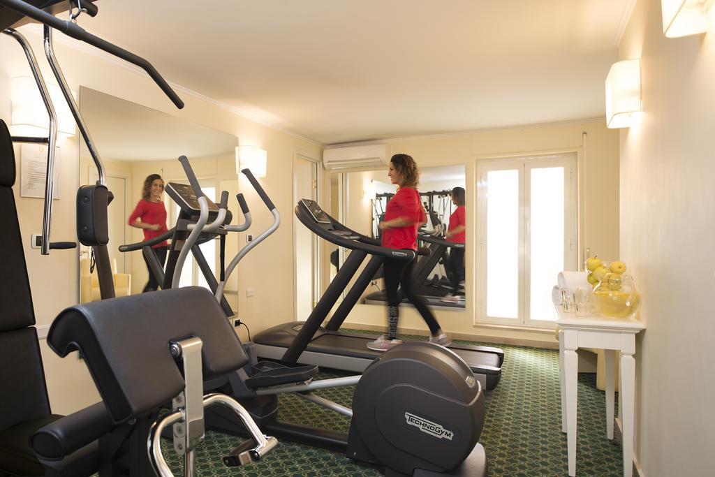 Hotel Napoleon 4*