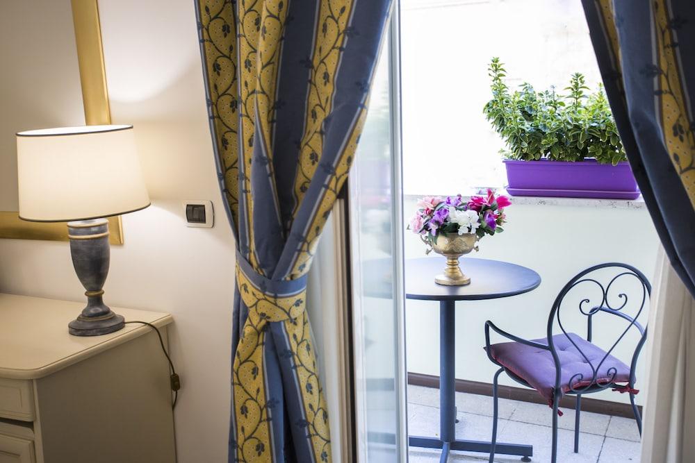 Hotel Napoleon Roma